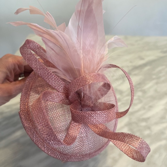 Fascinator - Custom Headband Pink Mauve - Picture 5 of 5